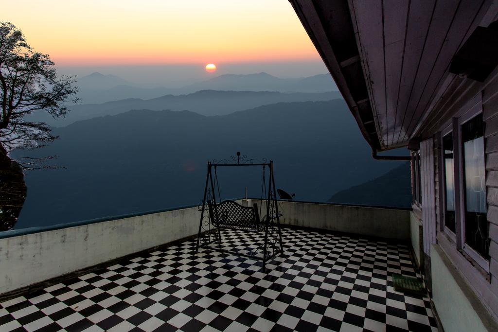 Central Gleneagles Heritage Resort: Former Tata Chairman's Bungalow Darjeeling  Exterior photo